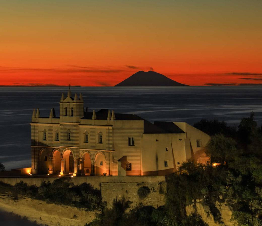 Affaccio Su Stromboli Lejlighed Tropea Eksteriør billede