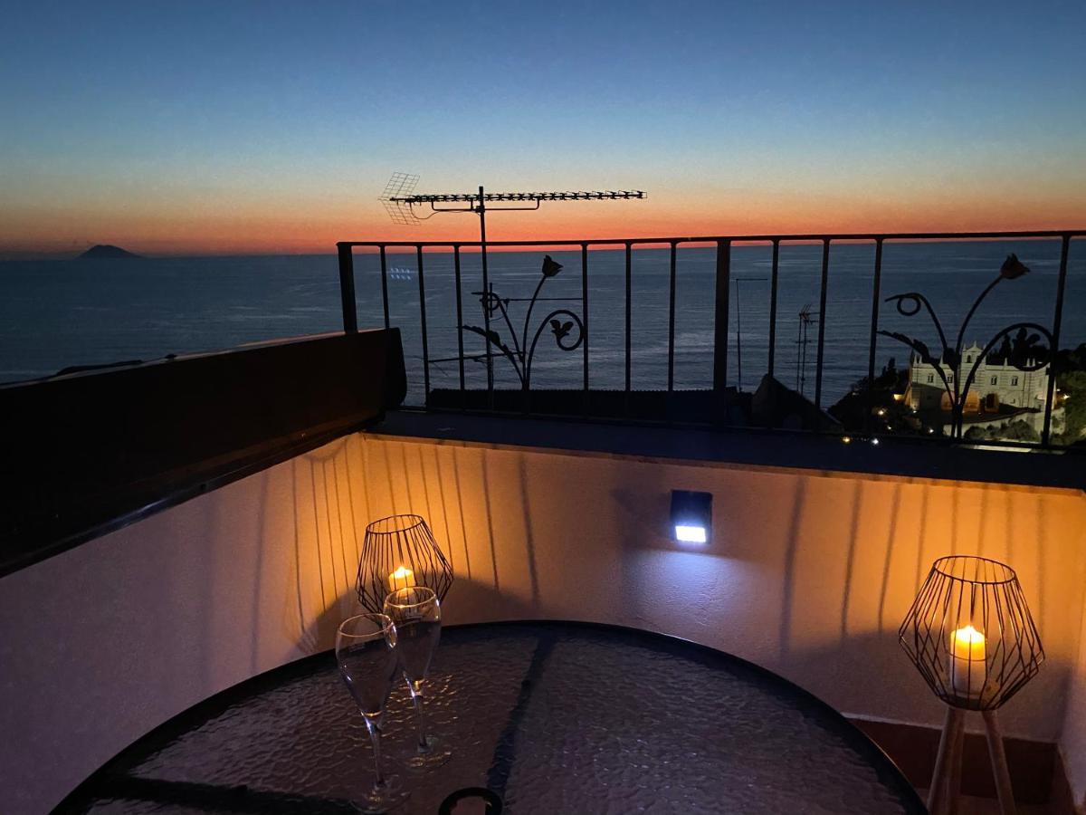 Affaccio Su Stromboli Lejlighed Tropea Eksteriør billede